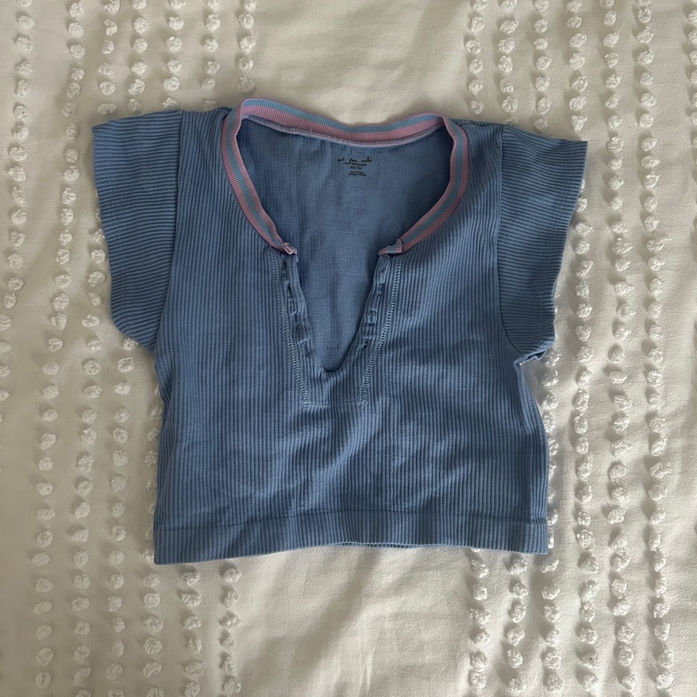 Urban Outfitters/Out From Under Blue Ribbed Short Sleeve Top